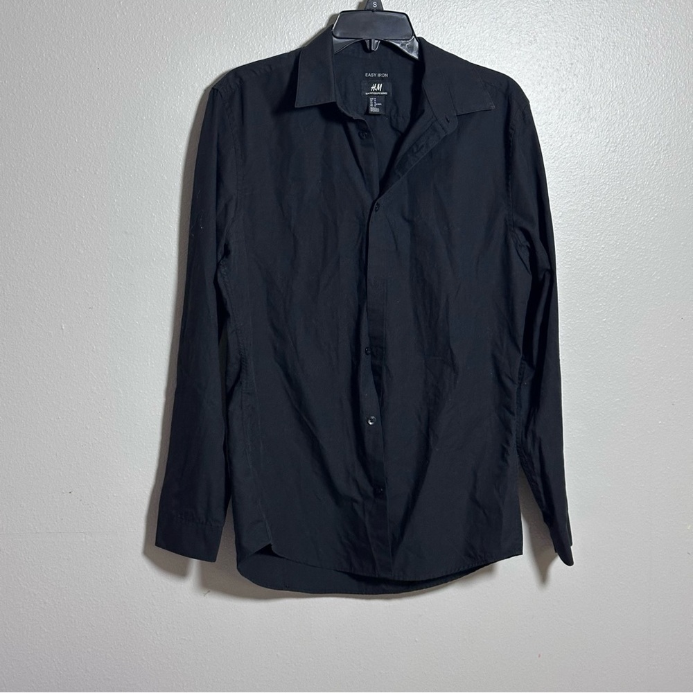 H&M Men Easy Iron Black Button Long Sleeve Slim Fit Shirt Size M.